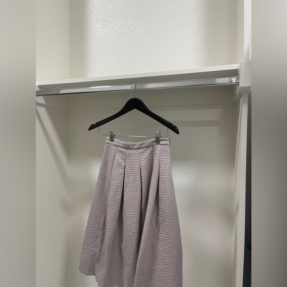 Pleated midi dusty pink skirt - Picture 4 of 15